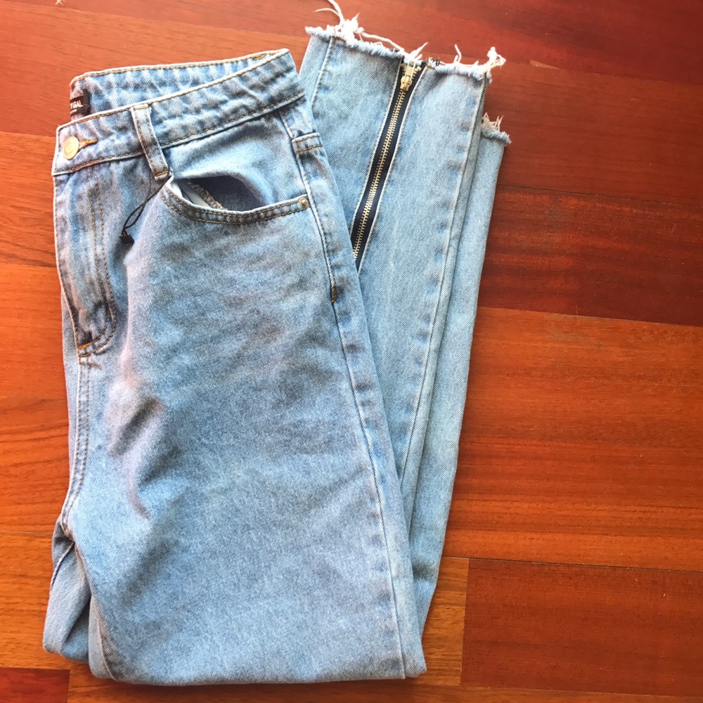 Nasty Gal High Waisted Vintage Jeans